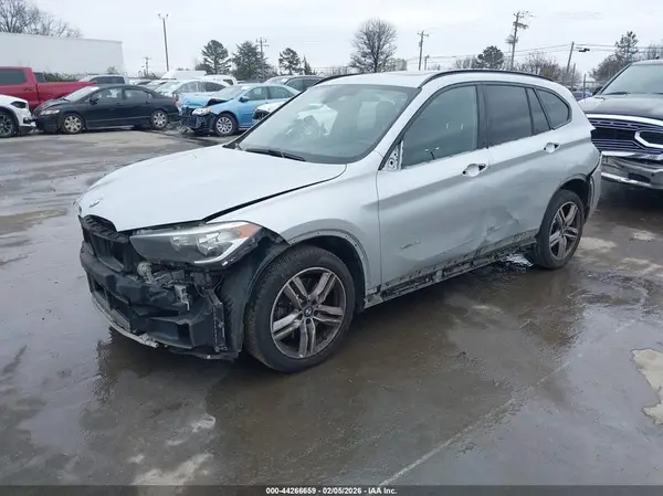 WBXHT3C31G5E51359 2016 BMW X1 - Image 2