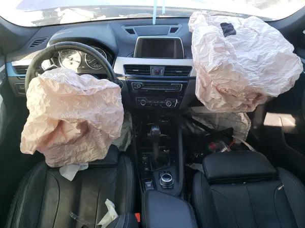 WBXHT3C31G5E53578 2016 BMW X1 - Image 8