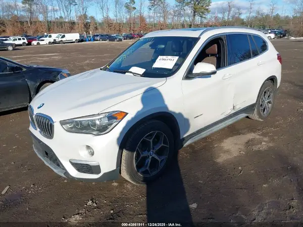 WBXHT3C31G5F66365 2016 BMW X1 - Image 2