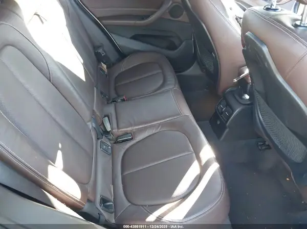 WBXHT3C31G5F66365 2016 BMW X1 - Image 8