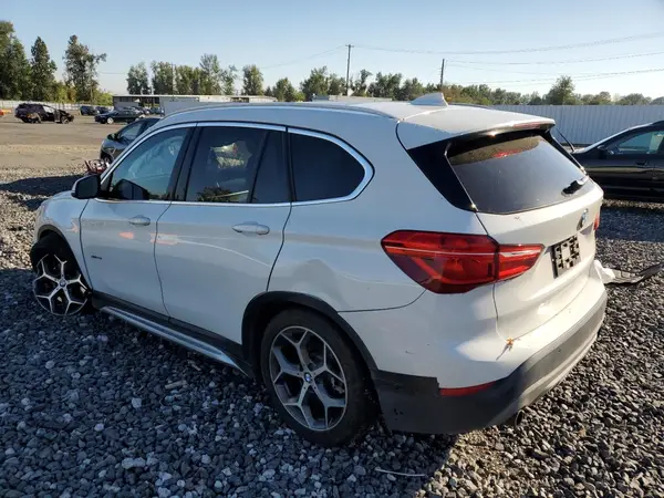 WBXHT3C31G5F66821 2016 BMW X1 - Image 2