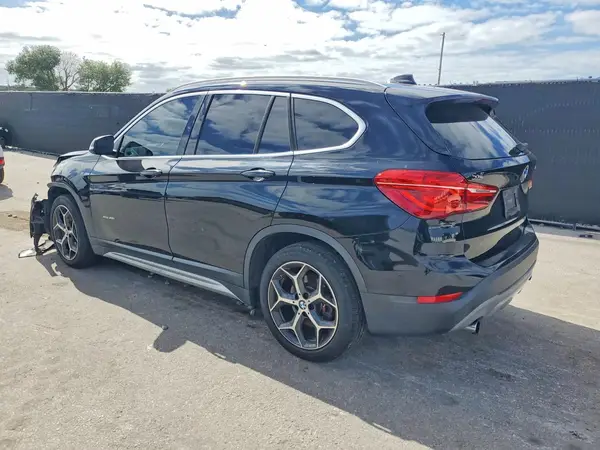WBXHT3C31GP880390 2016 BMW X1 - Image 2