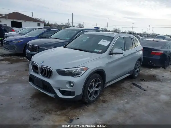 WBXHT3C31GP881880 2016 BMW X1 - Image 2