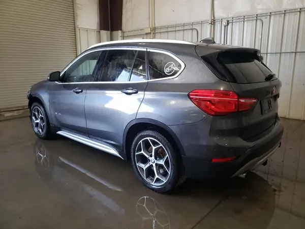WBXHT3C31GP882835 2016 BMW X1 - Image 2