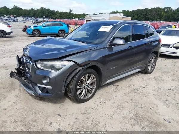 WBXHT3C31GP883323 2016 BMW X1 - Image 2