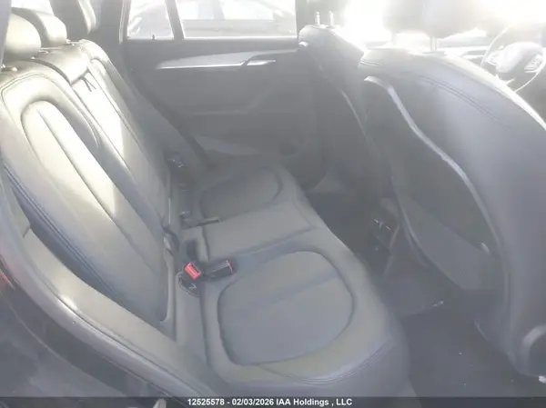 WBXHT3C31GP883502 2016 BMW X1 - Image 8