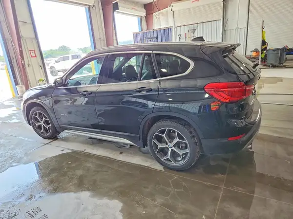 WBXHT3C31GP884701 2016 BMW X1 - Image 2