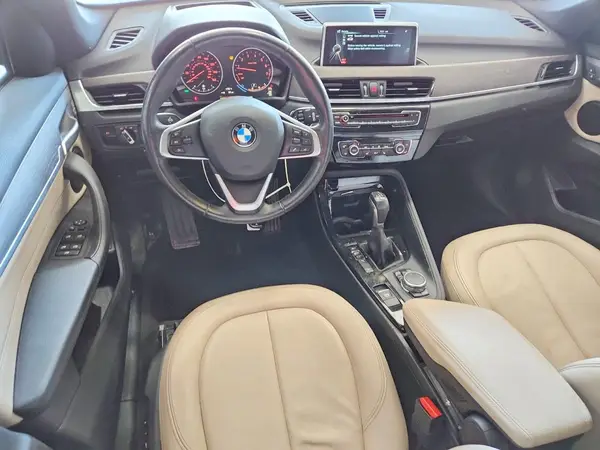 WBXHT3C31GP884701 2016 BMW X1 - Image 8