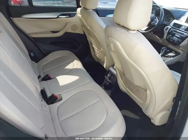 WBXHT3C31GP888456 2016 BMW X1 - Image 8