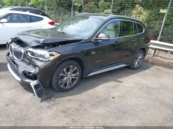 WBXHT3C31GP889591 2016 BMW X1 - Image 2