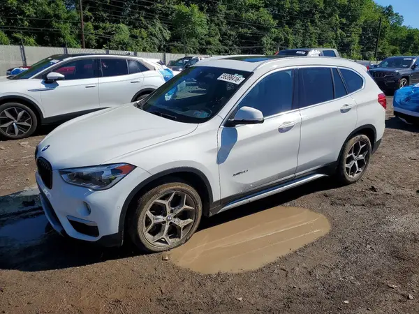 WBXHT3C31H5F71132 2017 BMW X1 - Image 1