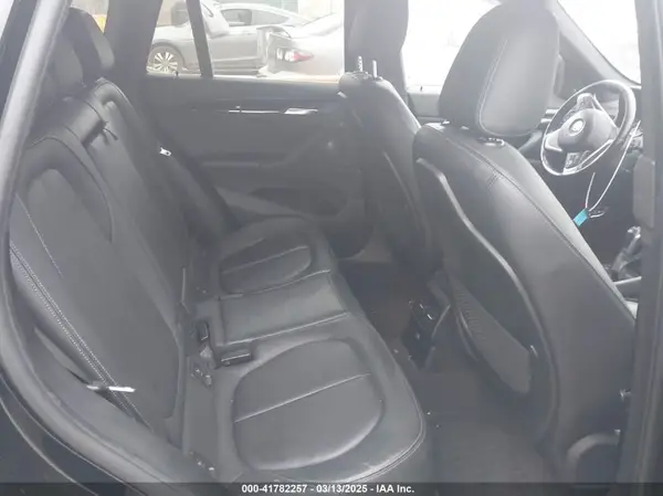 WBXHT3C31H5F72958 2017 BMW X1 - Image 8