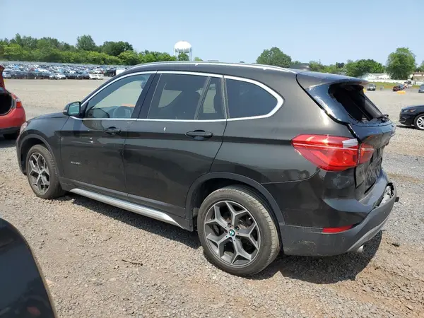 WBXHT3C31H5F73186 2017 BMW X1 - Image 2