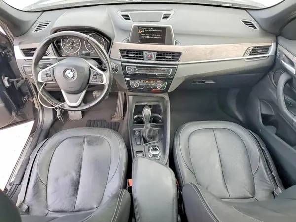 WBXHT3C31H5F74029 2017 BMW X1 - Image 8