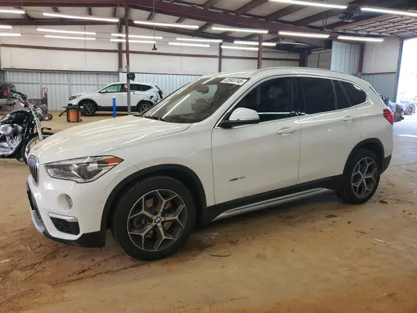 WBXHT3C31H5F74841 2017 BMW X1 - Image 1
