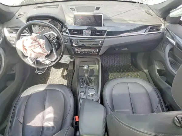 WBXHT3C31H5F77643 2017 BMW X1 - Image 8