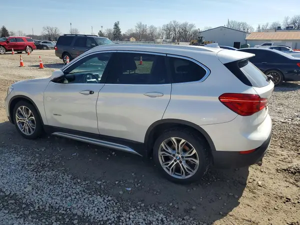 WBXHT3C31H5F79084 2017 BMW X1 - Image 2
