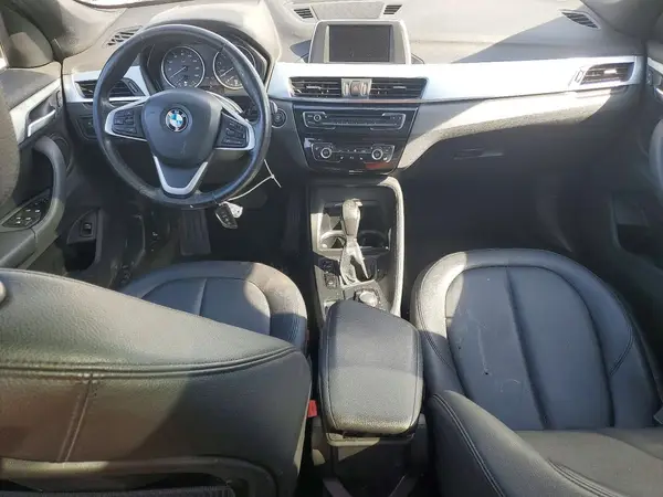 WBXHT3C31H5F79084 2017 BMW X1 - Image 8