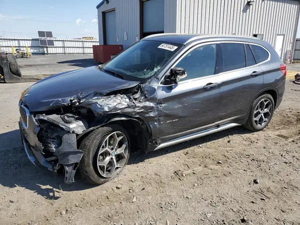 WBXHT3C31H5F81806 2017 BMW X1 - Image 1