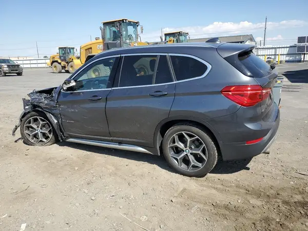 WBXHT3C31H5F81806 2017 BMW X1 - Image 2