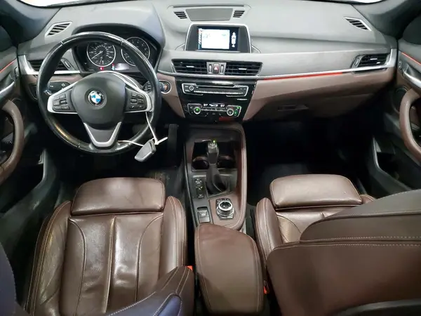 WBXHT3C31H5F83832 2017 BMW X1 - Image 8