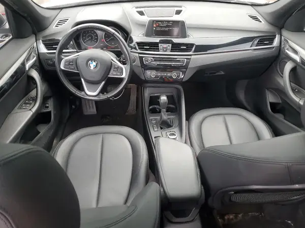WBXHT3C31H5F85452 2017 BMW X1 - Image 8