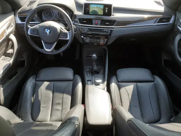 WBXHT3C31H5F87850 2017 BMW X1 - Image 8