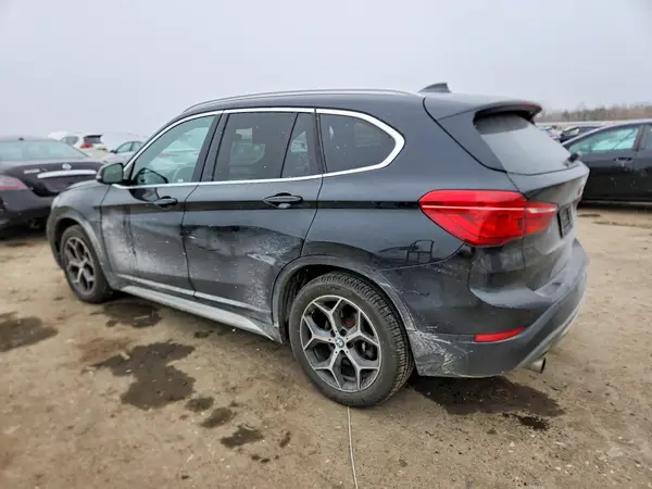 WBXHT3C31J5F89247 2018 BMW X1 - Image 2