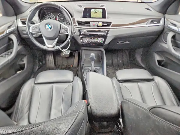 WBXHT3C31J5F89247 2018 BMW X1 - Image 8