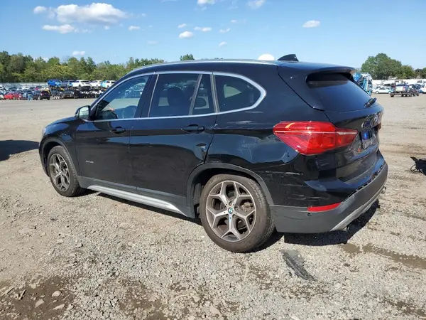 WBXHT3C31J5F91953 2018 BMW X1 - Image 2