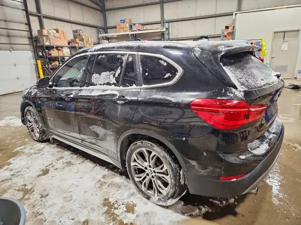 WBXHT3C31J5K20868 2018 BMW X1 - Image 2