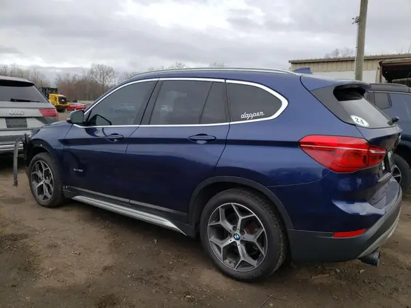 WBXHT3C31J5K20918 2018 BMW X1 - Image 2