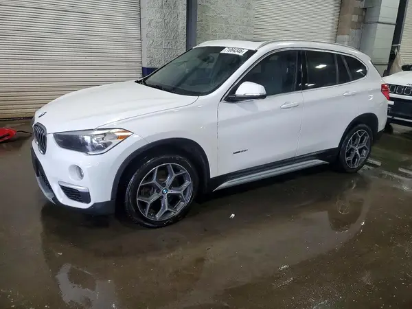 WBXHT3C31J5K21230 2018 BMW X1 - Image 1