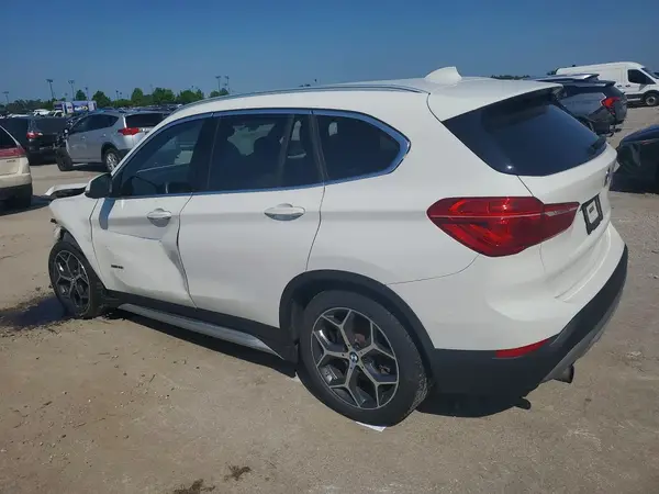 WBXHT3C31J5K21440 2018 BMW X1 - Image 2