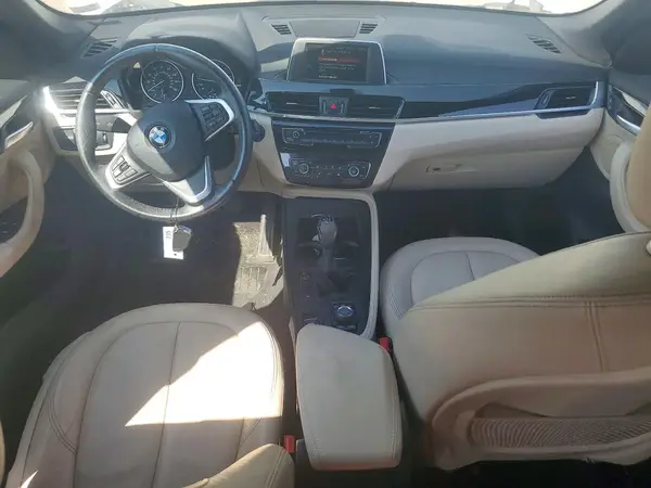 WBXHT3C31J5K21440 2018 BMW X1 - Image 8