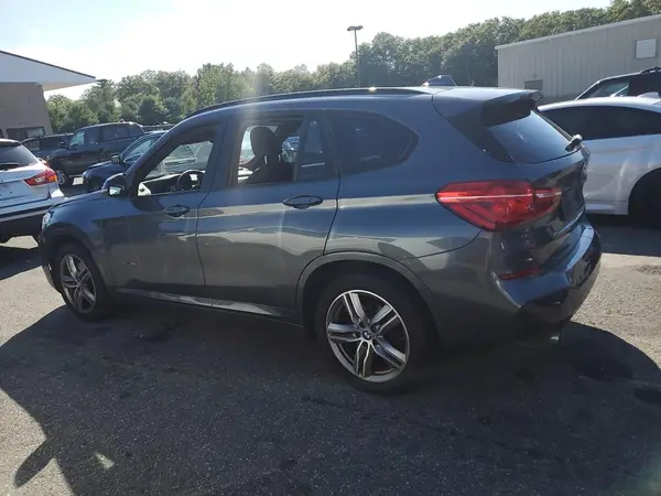 WBXHT3C31J5K23673 2018 BMW X1 - Image 2