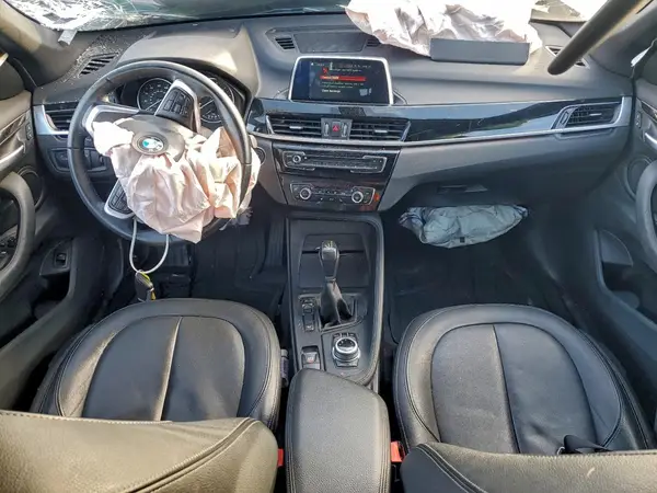 WBXHT3C31J5K26539 2018 BMW X1 - Image 8