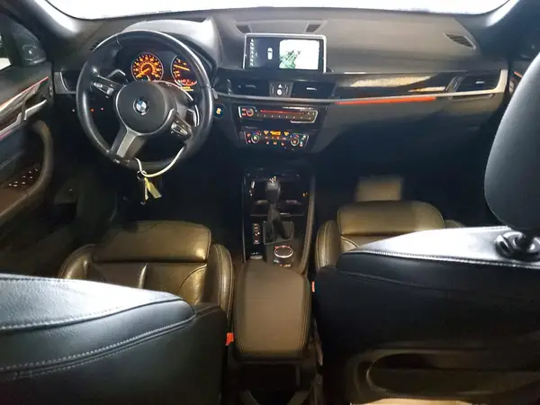 WBXHT3C31J5K26962 2018 BMW X1 - Image 8