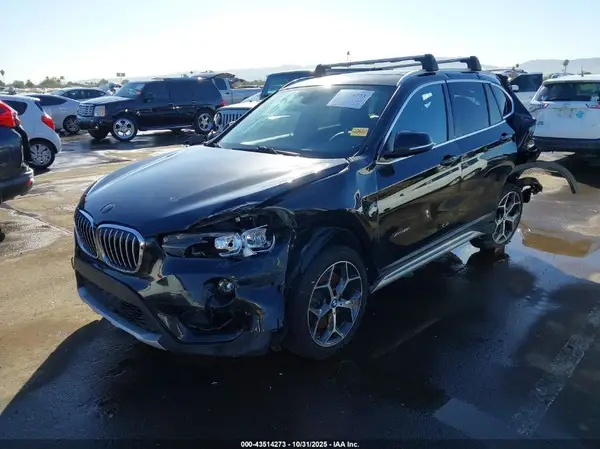 WBXHT3C31J5K28498 2018 BMW X1 - Image 2