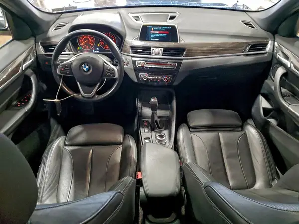 WBXHT3C31J5K28940 2018 BMW X1 - Image 8