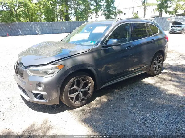 WBXHT3C31J5K30929 2018 BMW X1 - Image 2