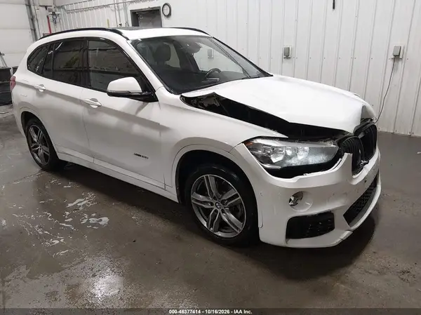 WBXHT3C31J5K31921 2018 BMW X1 - Image 1