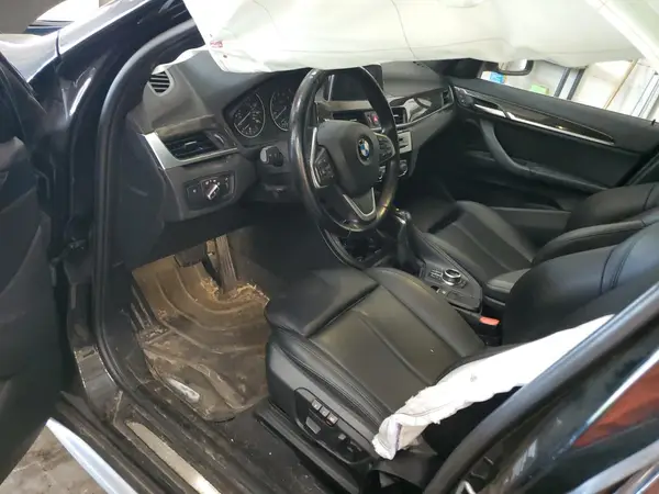 WBXHT3C31J5L24230 2018 BMW X1 - Image 8