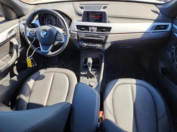 WBXHT3C31J5L25605 2018 BMW X1 - Image 8
