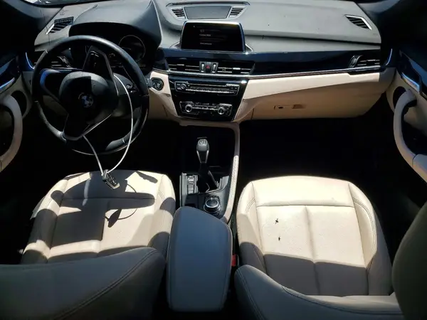 WBXHT3C31J5L27998 2018 BMW X1 - Image 8