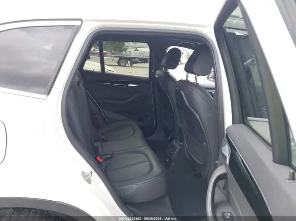 WBXHT3C31J5L29217 2018 BMW X1 - Image 8