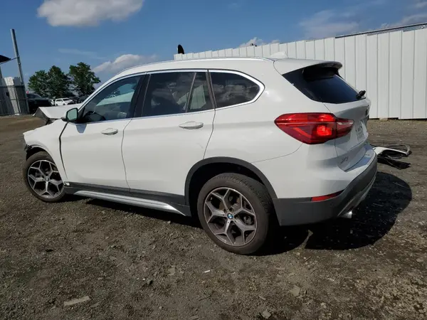 WBXHT3C31J5L30321 2018 BMW X1 - Image 2