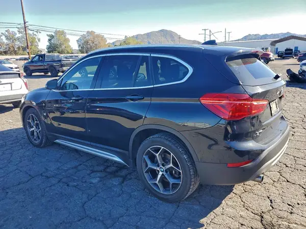 WBXHT3C31J5L31193 2018 BMW X1 - Image 2