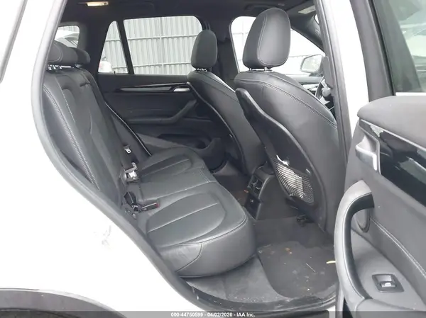 WBXHT3C31J5L31338 2018 BMW X1 - Image 8