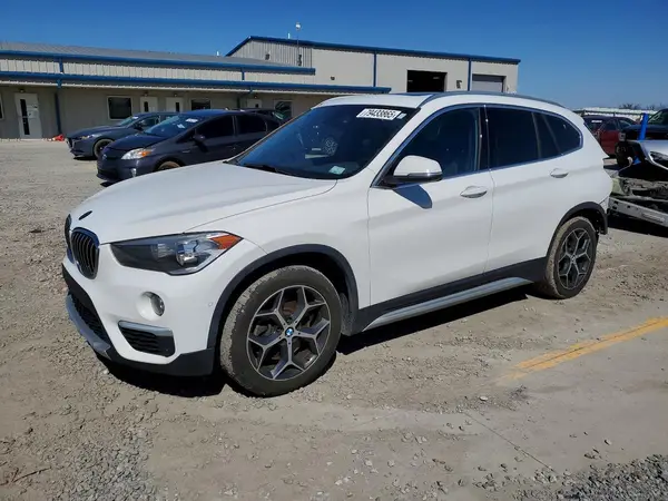 WBXHT3C31J5L31419 2018 BMW X1 - Image 1